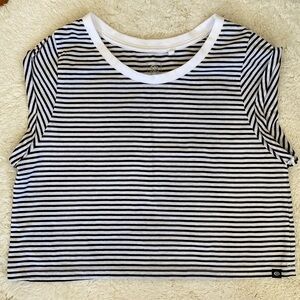 ❤️ Rip Curl Short Serve White Black Stripe Tee Size XS NWOT